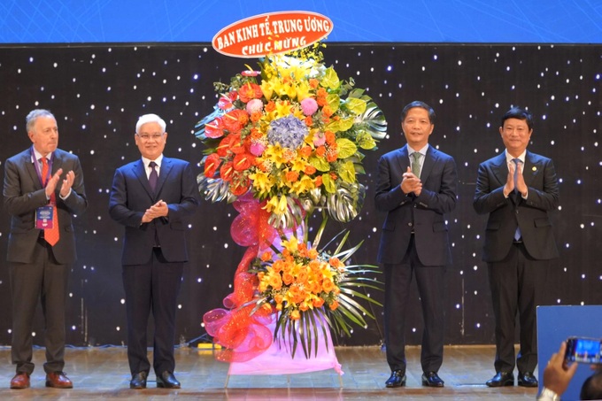 Bình Dương lần thứ 2 lọt Top 7 Cộng đồng thông minh thế giới - 2 Bình Dương lần thứ 2 lọt Top 7 Cộng đồng thông minh thế giới - 2