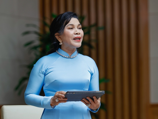 "Bà trùm" bất động sản Kim Oanh đề xuất mô hình nhà ở xã hội bê tông lắp ghép- Ảnh 1. "Bà trùm" bất động sản Kim Oanh đề xuất mô hình nhà ở xã hội bê tông lắp ghép- Ảnh 1.